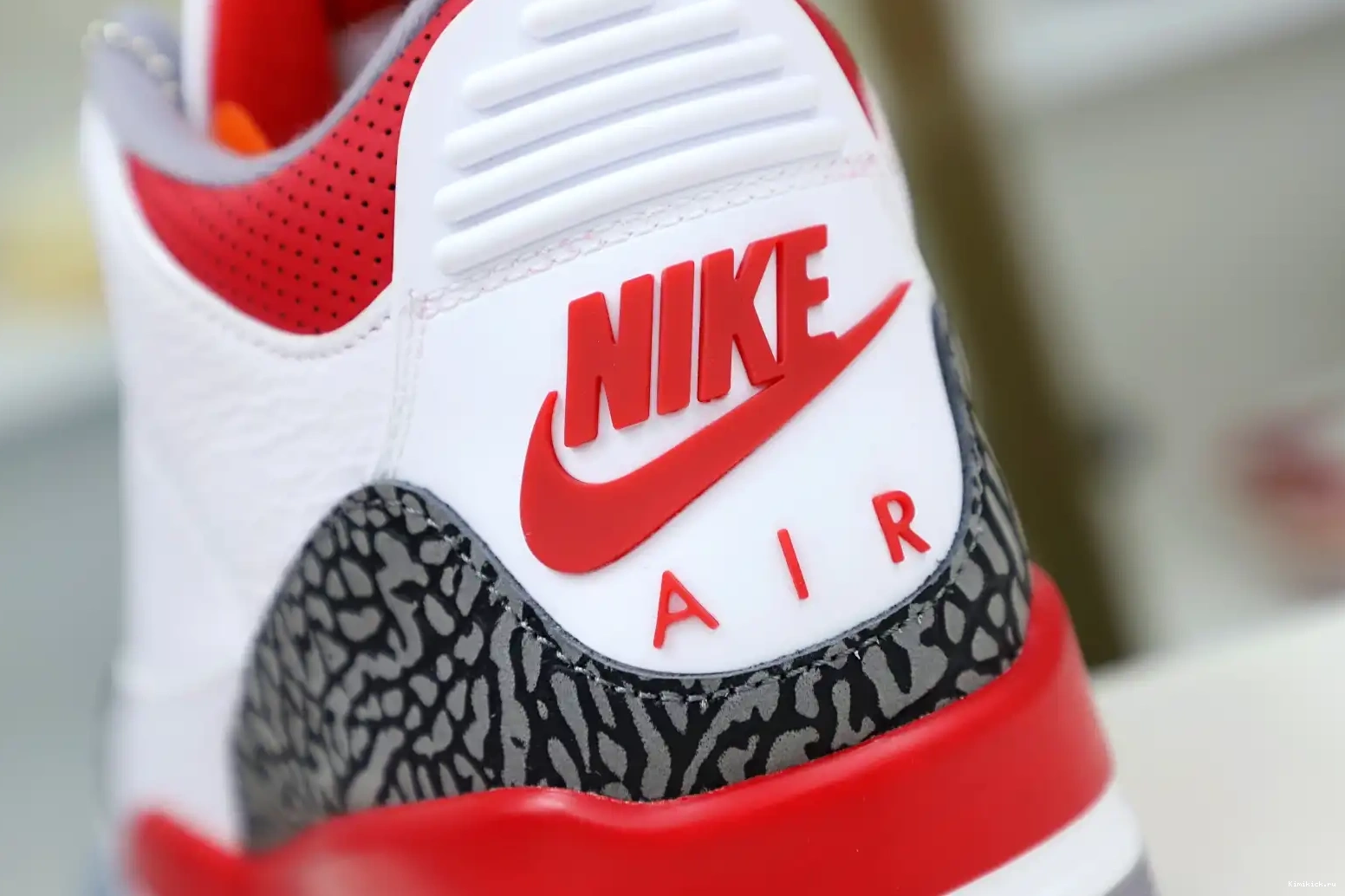 JORDAN AIR 3RETRO Kimikick 0510